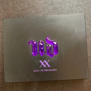 URBAN DECAY XX Vice LTD Reloaded Eyeshadow Palette